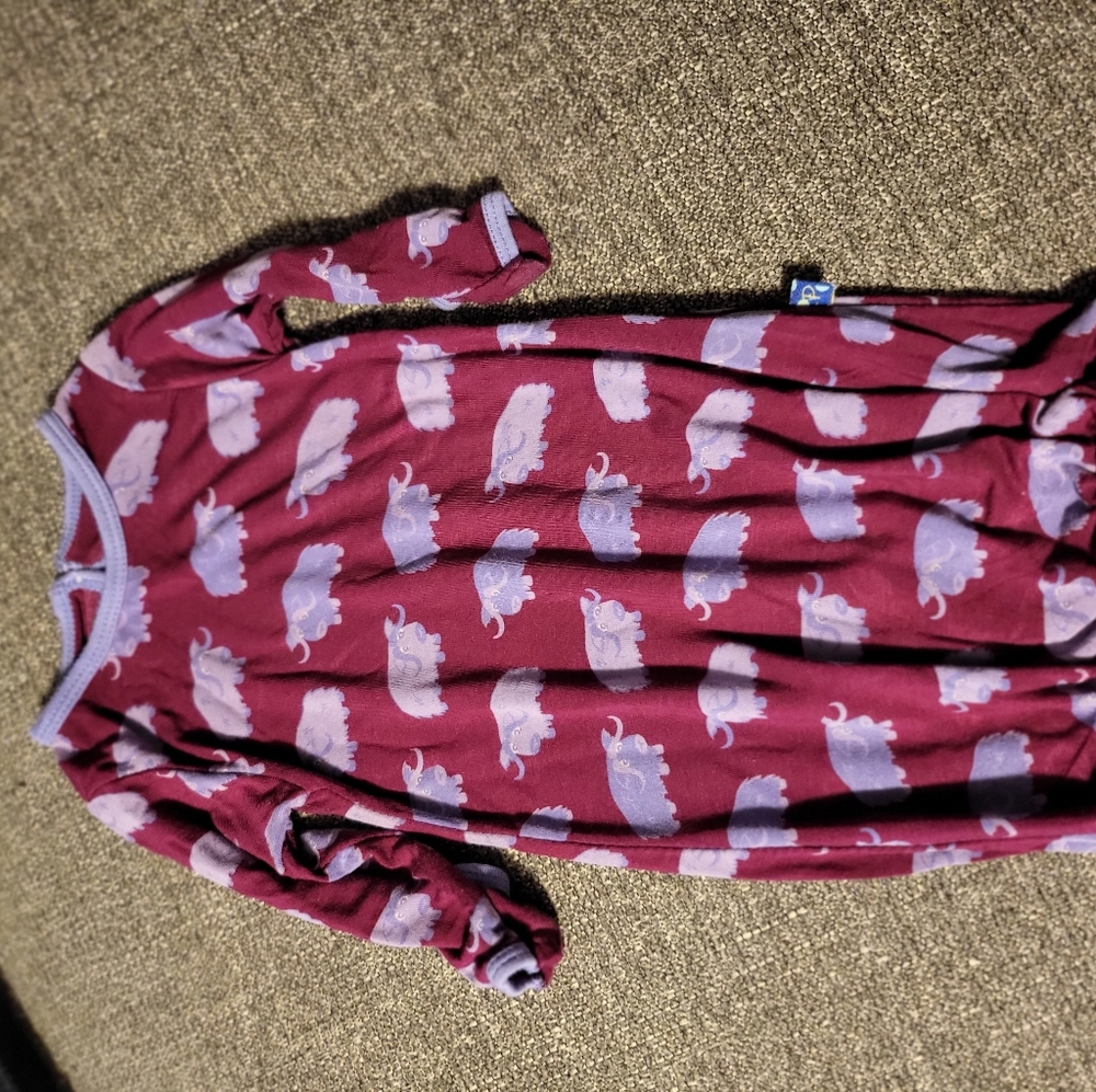 Kickee pants gown